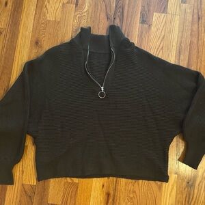 NWOT Women's Army Green Half-Zip Sweater